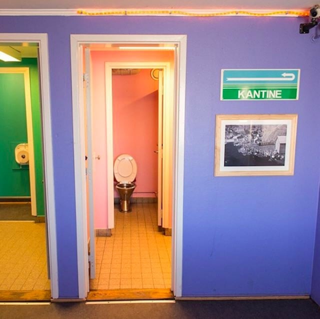 Easter colour washrooms in Greenland.